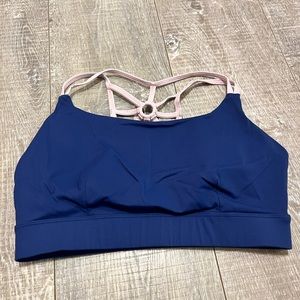 Vie Active sports bra